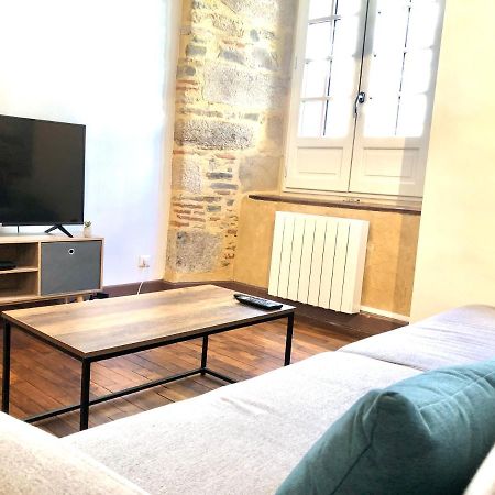 Appartement De Charme Dans Le Quartier Historique Tulle Bagian luar foto